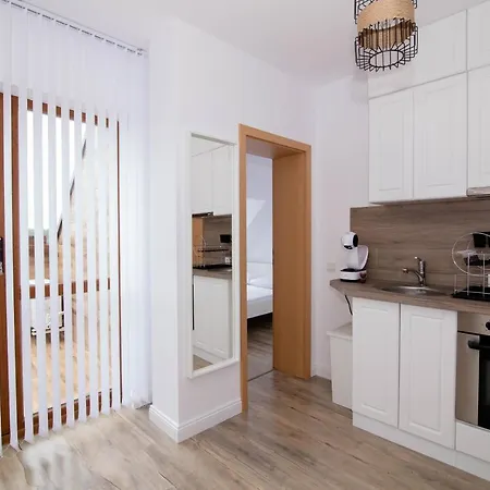 Apartment Four Seasons - Oasis Bliznatsi